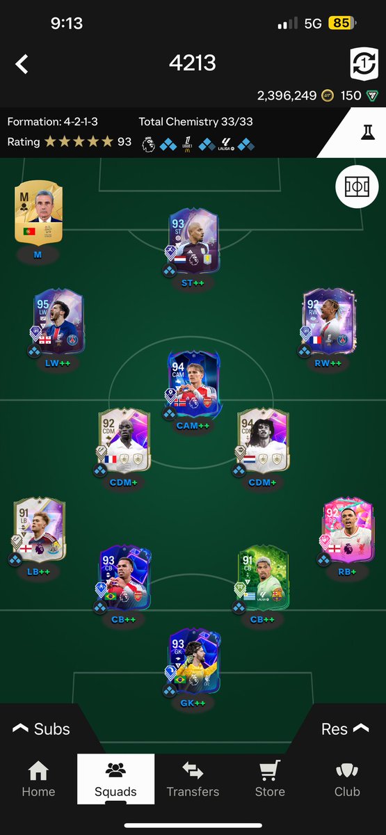 MarioRo72708820's tweet photo. @FUT_Rory Bale and Cristiano SBC on the bench, should the replace any starter? https://t.co/iqrLv2wlYC