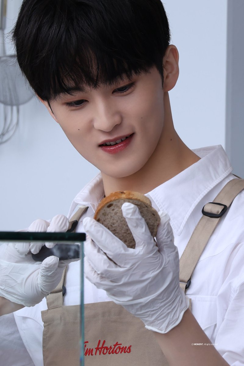 MomentForMark's tweet photo. 250409

#마크 #MARK #マーク https://t.co/sZx9SuFge3