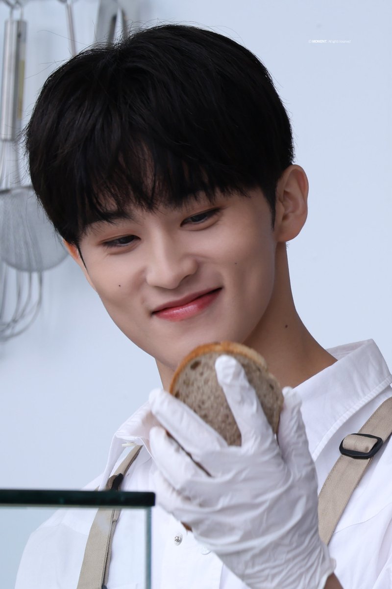 MomentForMark's tweet photo. 250409

#마크 #MARK #マーク https://t.co/sZx9SuFge3