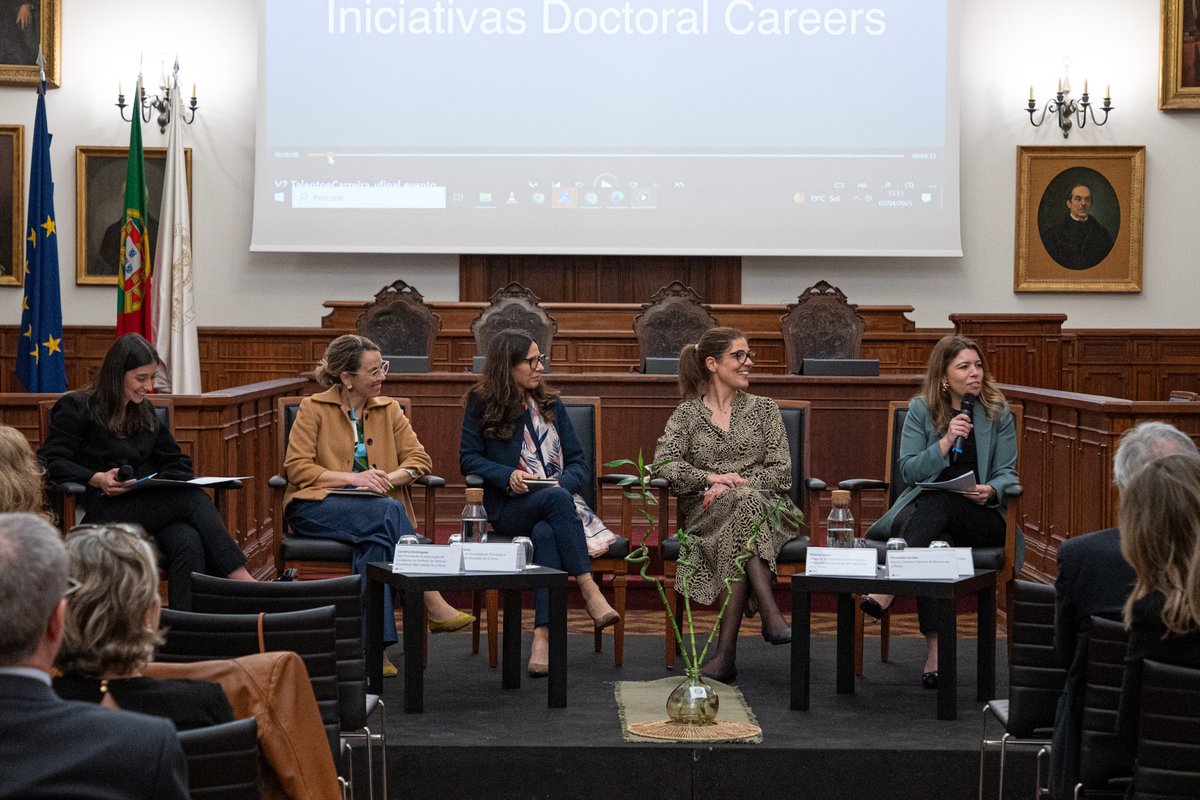 A UPorto recebeu no passado dia 7 de abril, a celebração do Programa de Promoção da Saúde Mental no Ensino Superior com o BAMBUP Boost.
Mais em dges.gov.pt/pt/noticia/cel…