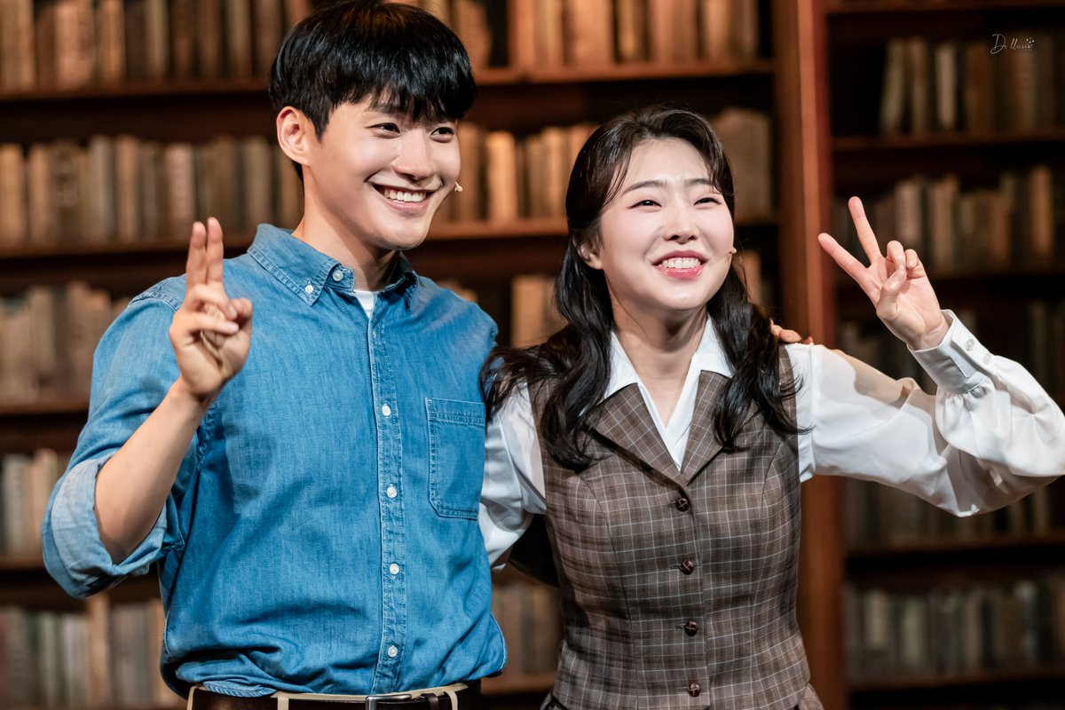 via_pic's tweet photo. 250408
소란스러운 나의 서림에서
무대인사

해준 役 #정욱진 배우님
양희 役 #이봄소리 배우님 https://t.co/SHAgTRWv9z