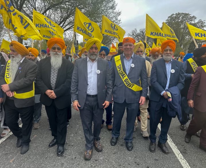 This weekend, I was proud to join our local Sikh Community for the National Sikh Day Parade. 

Throughout my career, I’ve fought hard to end discrimination against Sikhs in New Jersey — and I’ll continue to do so as Governor.