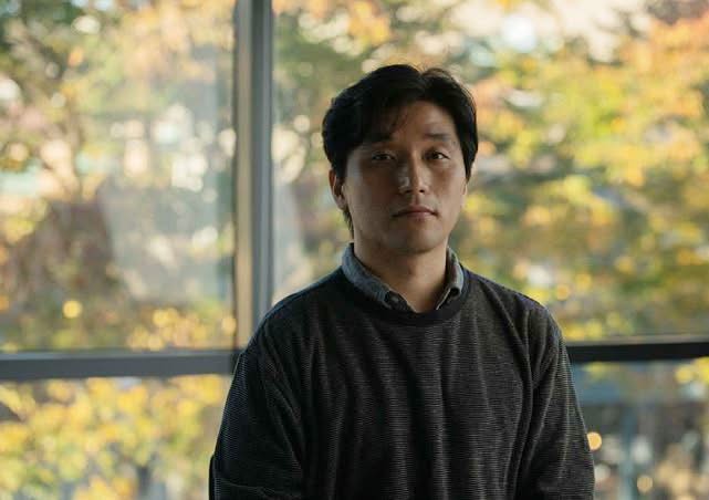 희일이송 참으로 어처구니 없는 일. 독립영화 감독이 서부지법 폭도로 몰렸다. 정윤석 감독은 독립영화 감독이다. 다큐를 찍어왔다. 지존파 이야기...