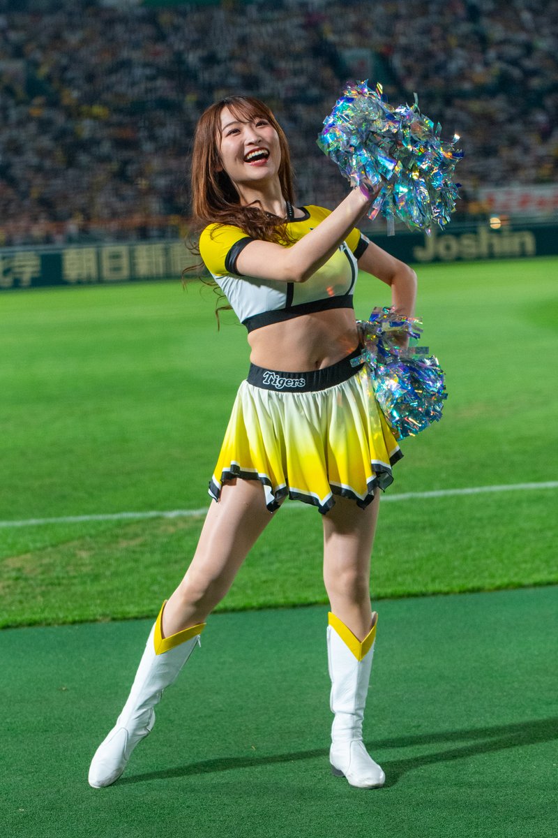 YOYO Tanaka ビオラ♡マイガール オールドルーキー 阪神vsヤクルト 2024.4.9(水） ルーキー IROHAちゃん♪ #TigersGirls