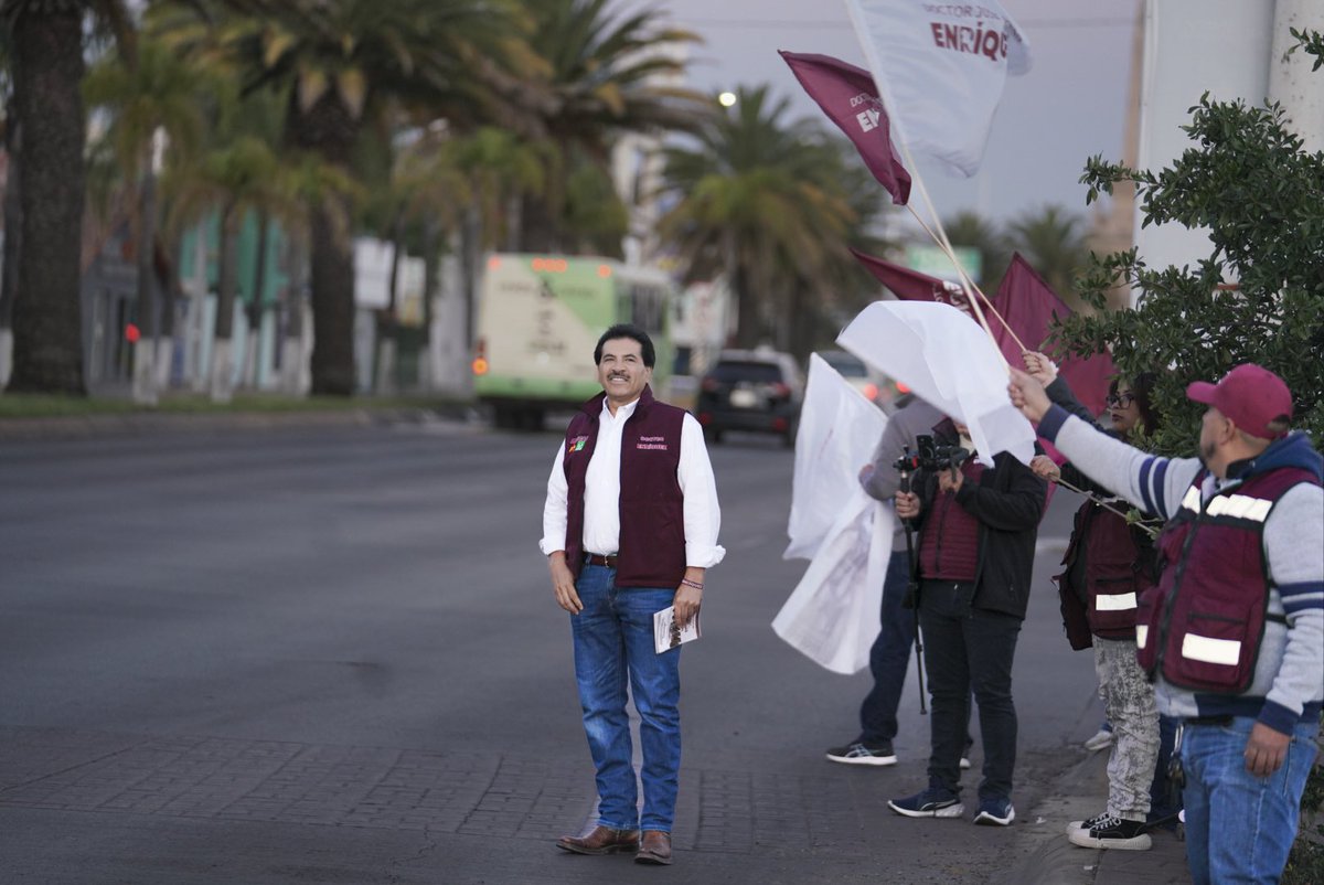 ¡Desde muy muy temprano ya ando con todas las ganas!

Hoy arrancamos la campaña y estoy en las calles con mi gente, caminando, escuchando, saludando y sintiendo muy de cerca este #CambioVerdadero que tendrá nuestro Durango.

¡Vamos con todo! 💪🏼

#CambioYCompromiso
#Morena