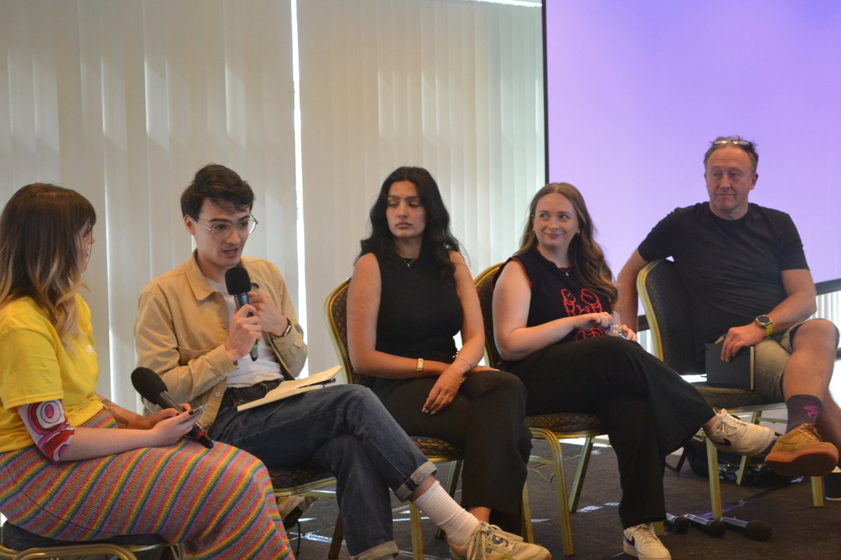 Tristan Werkmeister (@tbwerkmeister) on Twitter photo In-between tariff-filled work days, I attended <a href="/SPAJournalism/">Student Publication Association</a>'s National Conference in Exeter at the weekend.
I contributed to a panel on social media journalism where we talked about the importance of audience interaction, content accessibility, the increasingly...
1/2 In-between tariff-filled work days, I attended <a href="/SPAJournalism/">Student Publication Association</a>'s National Conference in Exeter at the weekend.
I contributed to a panel on social media journalism where we talked about the importance of audience interaction, content accessibility, the increasingly...
1/2