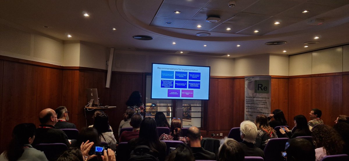 ciliagr's tweet photo. Great talk by Elyanora Menglieva at the @IATEFLResig track of presentations this afternoon @iatefl! A packed room and lots of discussion on #EAR and #teacherresearch.
#IATEFL2025 #ReSIG https://t.co/f5omZ4XYkO