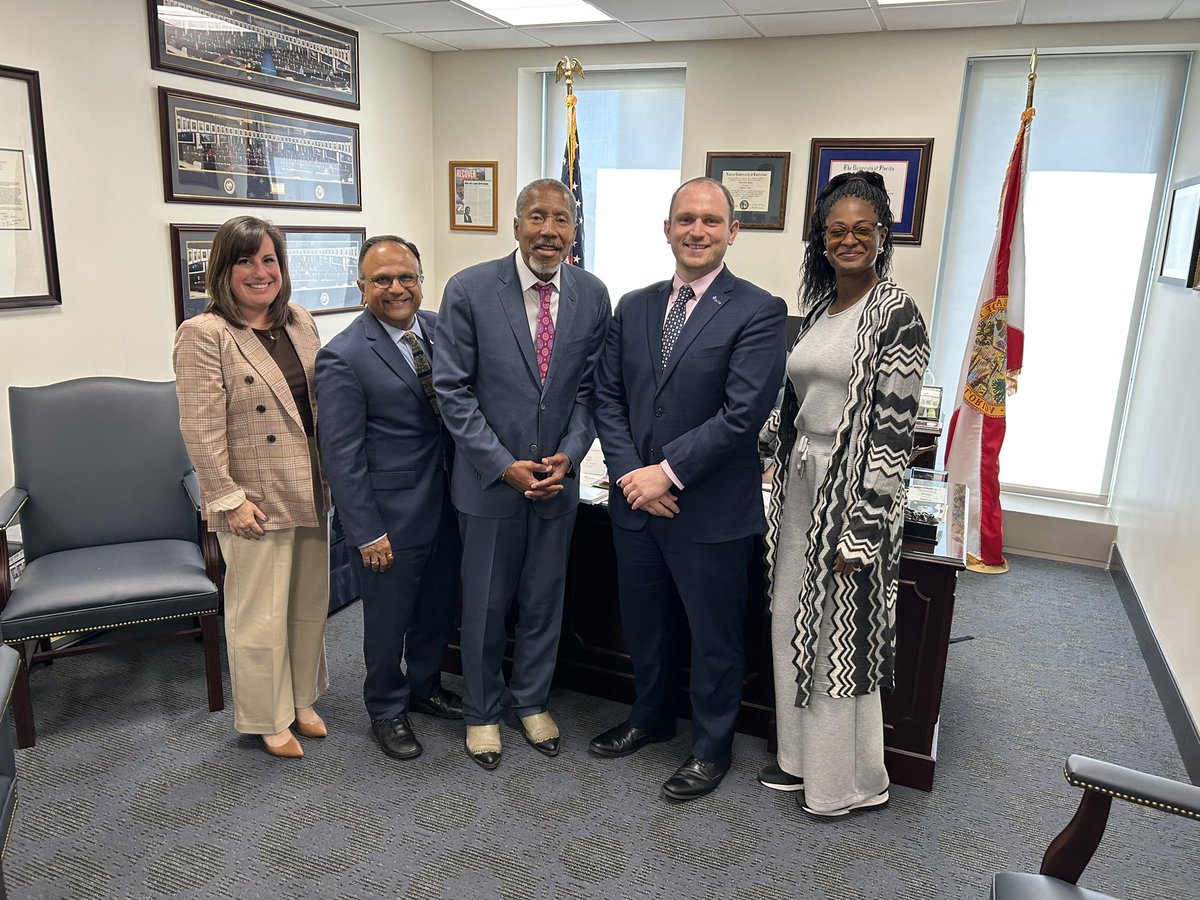 BayCare (@baycare) on Twitter photo Thank you Senator <a href="/darrylrouson/">Darryl Rouson</a> for your friendship to BayCare and steadfast support on behalf of our appropriations projects #BayCareDays Thank you Senator <a href="/darrylrouson/">Darryl Rouson</a> for your friendship to BayCare and steadfast support on behalf of our appropriations projects #BayCareDays