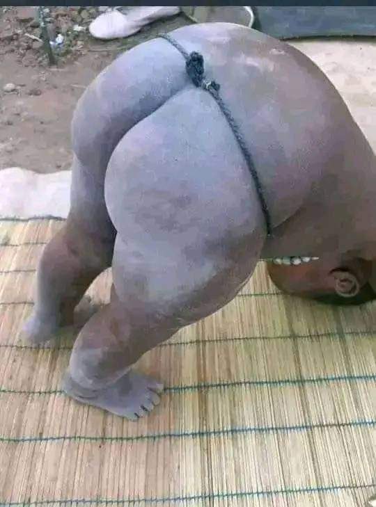 Ndiani aiziva chichapa vanhu mota kana chakura.🤣🤣🤣🤣