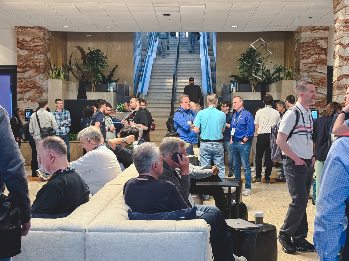 Claris, an Apple company tweet media