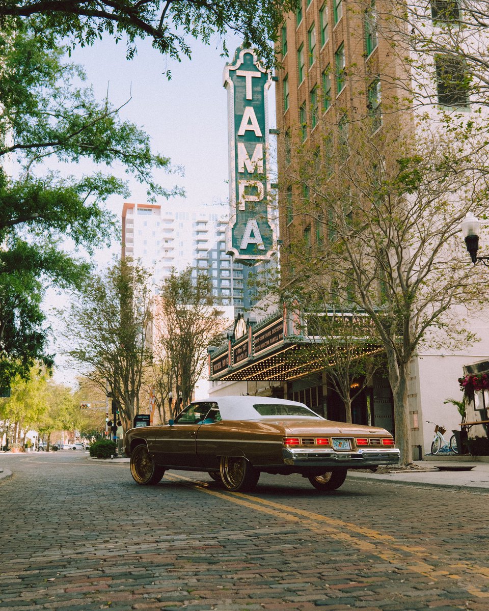 kluvv_4's tweet image. Just a man &amp;amp; his Chevy!