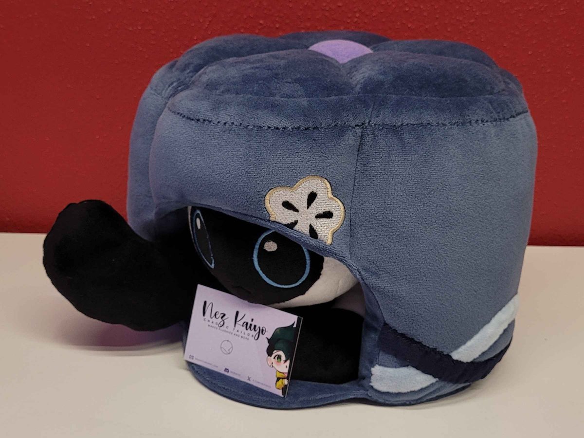 NezKaiyo's tweet photo. #Kafka , #RuanMei and #Trailblazer Cat Cake plushies available to buy! 

Price is 150€ (Free shipping!)
Size ca. 30cm x 30cm x 20cm
(11.8in x 11.8in x 7.9in)
Soft minky fabric and embroidery details.

DM if interested. It´s first come, first serve again! 
#HonkaiStarRail #HSR https://t.co/aAmB4Z1Kyj