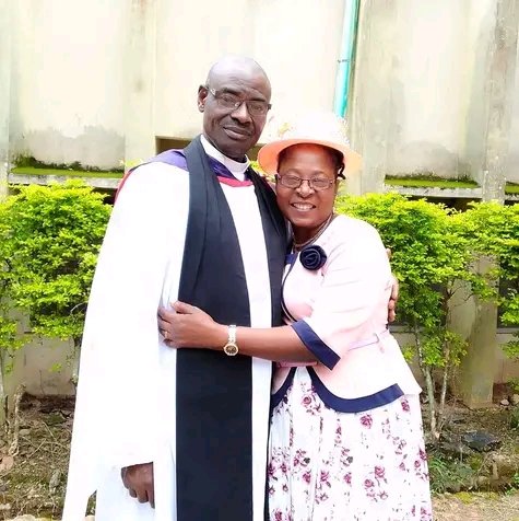 yemishepherd's tweet photo. Deputy Rector 'THE VENERABLE DR SMART AJAYI OLOGBE (JP), congratulations sir on your birthday yesterday. May God continue to bless your ministry and endeavours in Jesus name 'Amen. https://t.co/NrUwAHIlo4