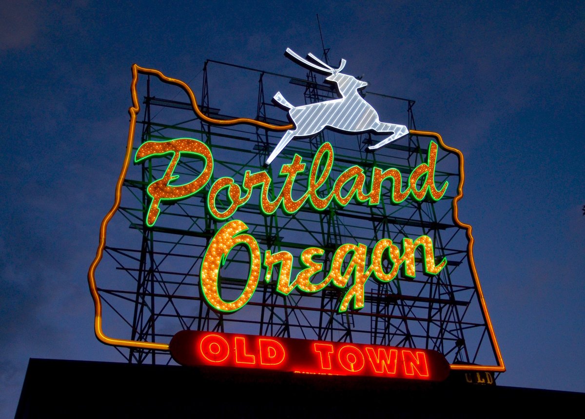 ndaajustice's tweet photo. 🌄 Good morning from Portland! Day 2 of NDAA’s Office Administration Course is about to get underway. 💼 From onboarding and leadership to media relations and wellness, we’re diving deep into what keeps prosecutor’s offices running strong. #NDAA75 https://t.co/NMeQ5lrnUn