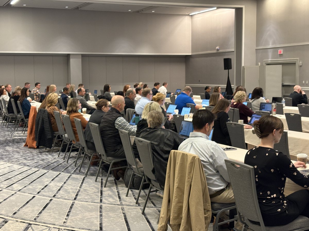 ndaajustice's tweet photo. 🌄 Good morning from Portland! Day 2 of NDAA’s Office Administration Course is about to get underway. 💼 From onboarding and leadership to media relations and wellness, we’re diving deep into what keeps prosecutor’s offices running strong. #NDAA75 https://t.co/NMeQ5lrnUn