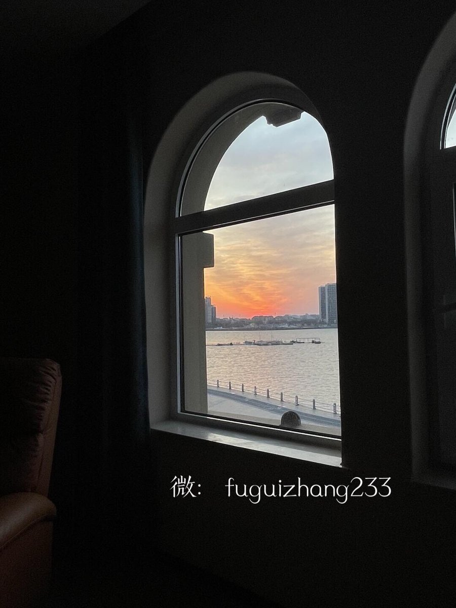 feimeey's tweet photo. 论窗外🪟

我是专业的📷

#美国 #洛杉矶 #LA #厦航国际 #头等舱 #商务舱 https://t.co/l2a4BiKJ4O