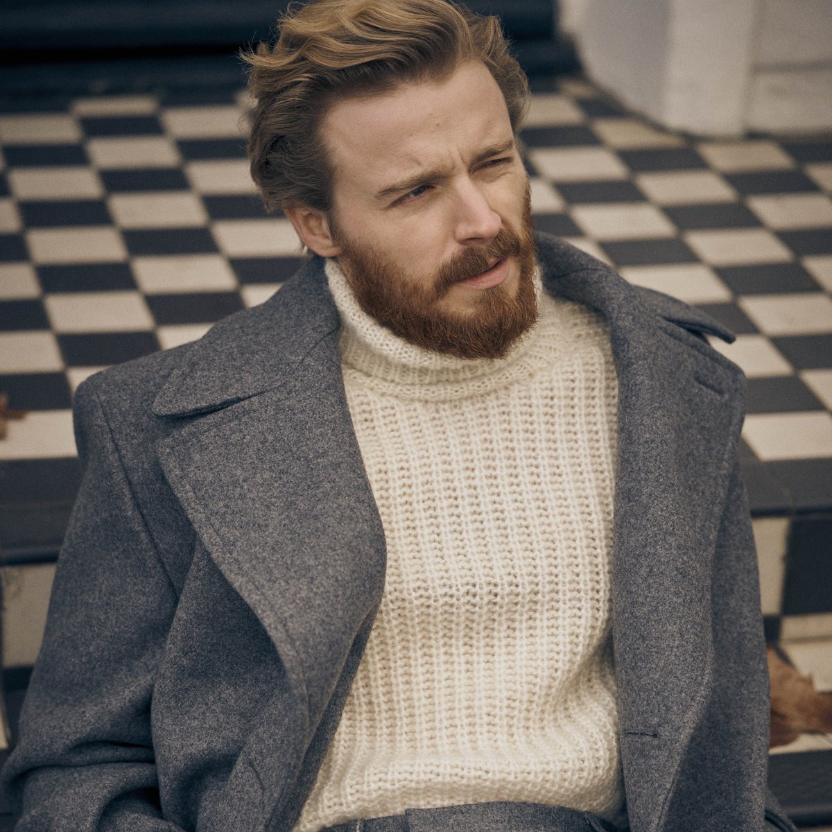 FilmUpdates's tweet image. Jack Lowden is in talks to star as Mr. Darcy in the upcoming Netflix series adaptation of ‘PRIDE AND PREJUDICE.’

(variety.com/2025/tv/global…)