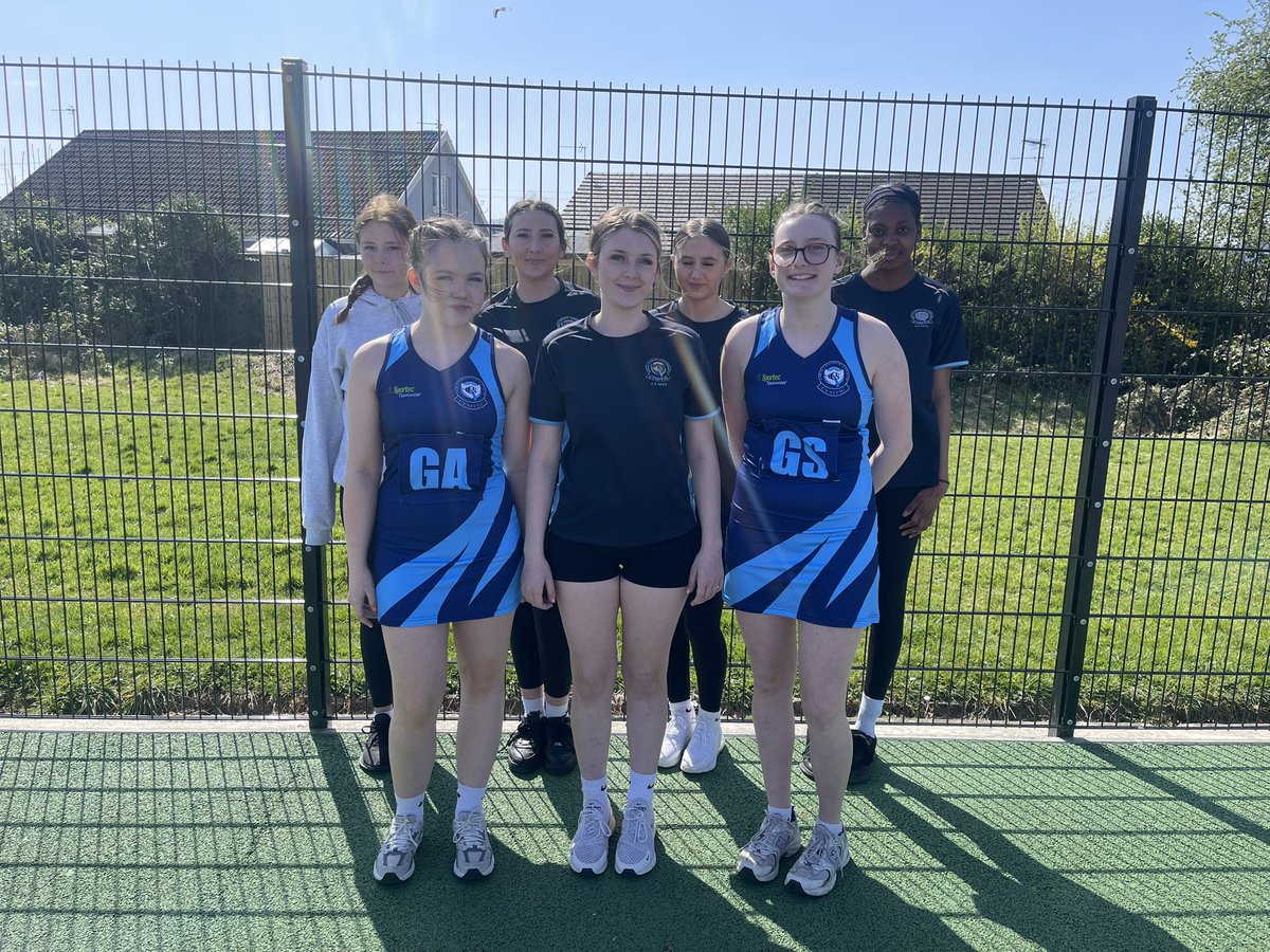 Well done to our Y9&amp;10 learners competing in the county netball tournaments today 🩵

Y9 finished 3rd 🥉 and Y10 finished 5th 👏🏻

Great end to the season in the sunshine ☀️