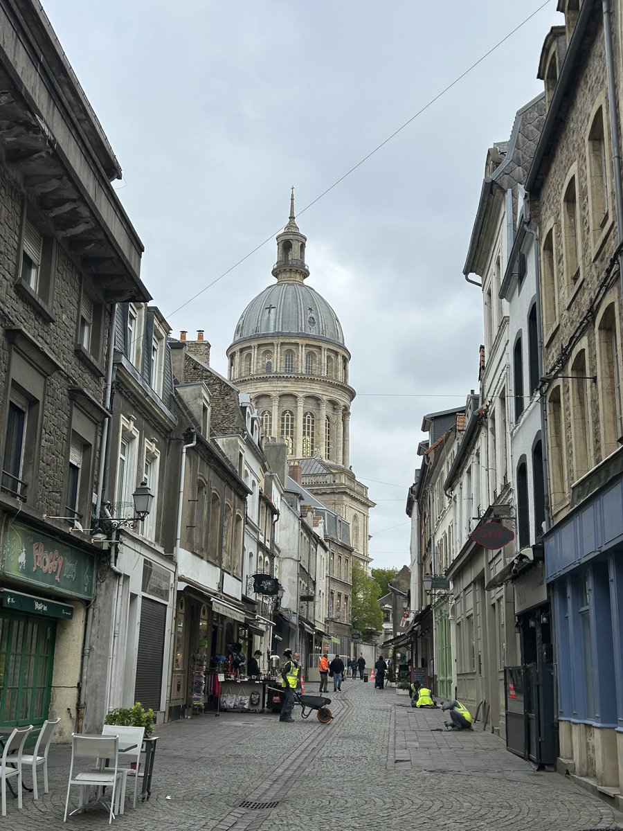 RMSLanguages's tweet image. Day three started with a trip to a French market and historical town! Time to do a spot of French speaking! 🇫🇷🗣️