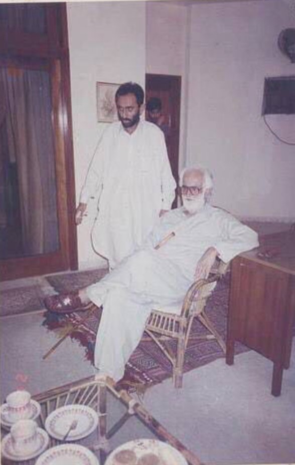 Maahekan_Baloch's tweet photo. You stood firm beside your helpless people until the very End. Forever proud ❤️
#MartyrsOfMurghaap
#Shaheed-e-watan Shaheed Sher Mohammad Baloch ❤️ https://t.co/s3ZFLO7iMT