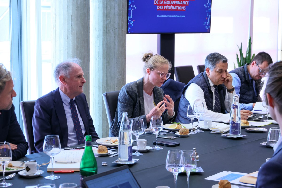 [#Institutionnel]
Astrid Guyart, Secrétaire générale du #CNOSF, et le ministère des Sports, de la Jeunesse et de la Vie associative ont eu le plaisir d’accueillir ce jour à la Maison du sport français un déjeuner parlementaire dédié au bilan des élections fédérales 2024 et à