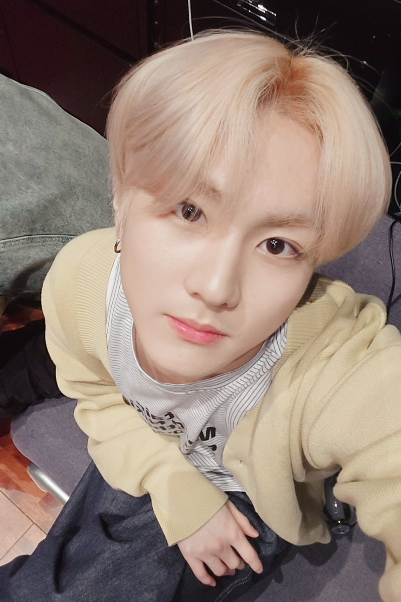 볼때마다 젱양 같다