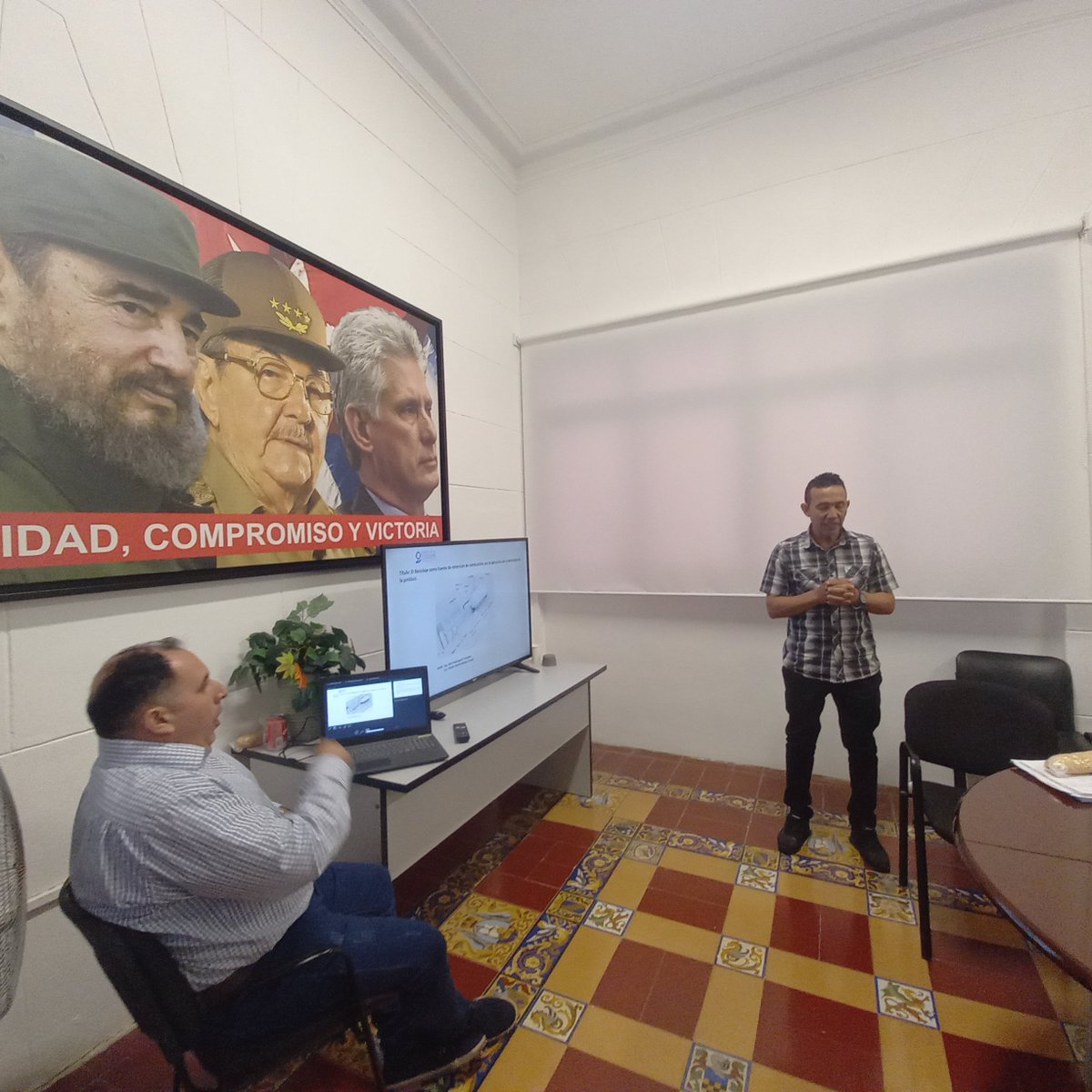 MindusIndustria's tweet photo. En este día continúan las presentaciones de proyectos de las Empresas de Reciclaje, como parte de sus actividades aportando al  #DesarrolloIndustrial por el que tanto trabajamos en toda #IndustriasCuba https://t.co/0Jf6Zoyili