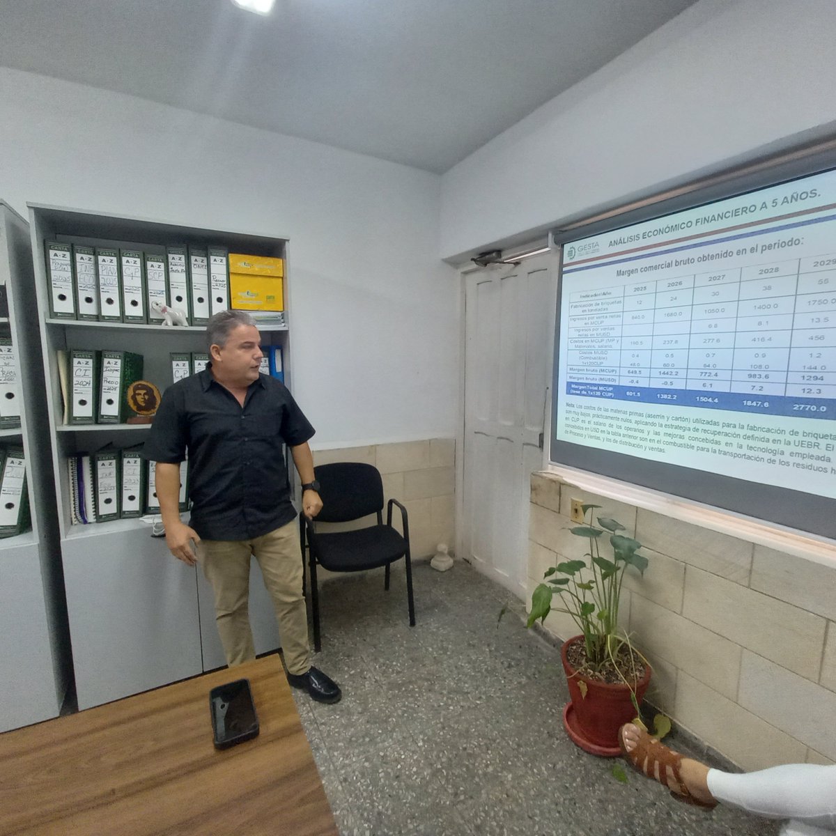 MindusIndustria's tweet photo. En este día continúan las presentaciones de proyectos de las Empresas de Reciclaje, como parte de sus actividades aportando al  #DesarrolloIndustrial por el que tanto trabajamos en toda #IndustriasCuba https://t.co/0Jf6Zoyili