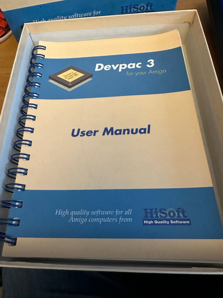 mdf200's tweet photo. Woohoo!! Finally got hold of a boxed Devpac3!
#Amiga #Devpac https://t.co/hHpB2wHO6r