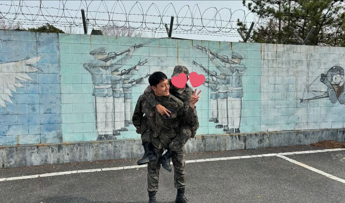 forestfordh's tweet photo. 34일 후에는 도현이가 업혀 있겠구나🥹 https://t.co/Eb4Jbbwlqj