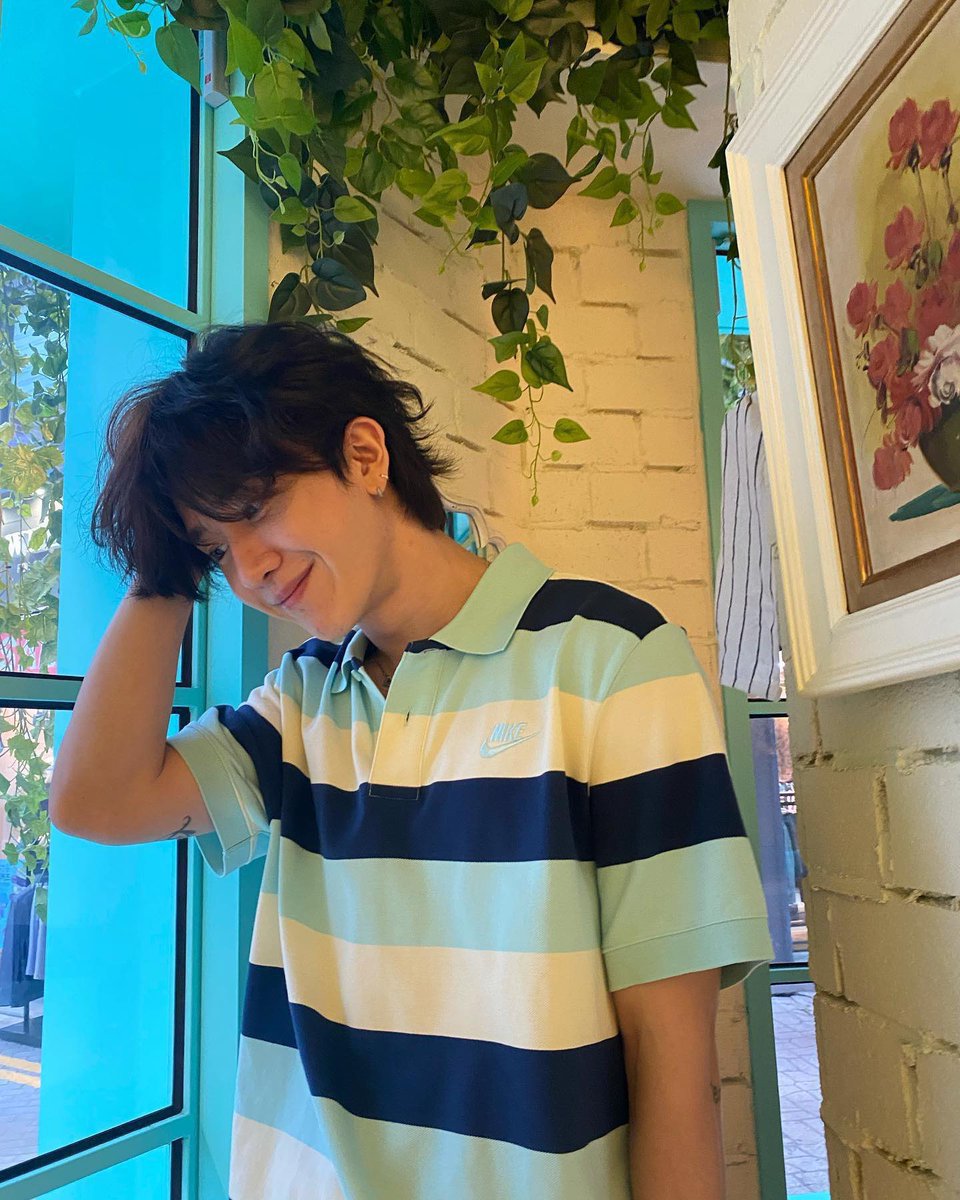 진짜 이 사진을 본 뒤로 잠이 안 와…(아님)
내 불면증의 시작…(아님)