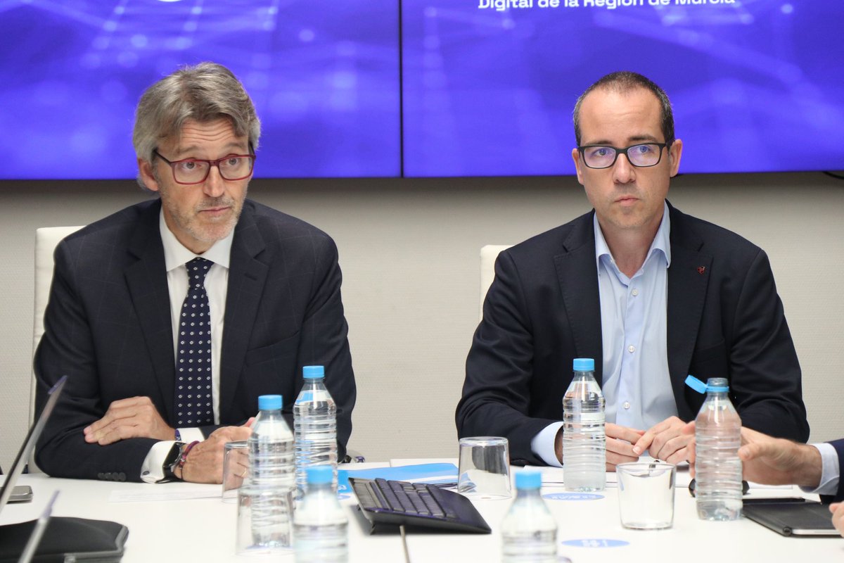 Consejería de Economía y Hacienda RM (@rm_hacienda) on Twitter photo ✅La Comunidad se reúne con las grandes multinacionales tecnológicas para seguir avanzando en la Estrategia de IA 
carm.es/web/pagina?IDC… ✅La Comunidad se reúne con las grandes multinacionales tecnológicas para seguir avanzando en la Estrategia de IA 
carm.es/web/pagina?IDC…