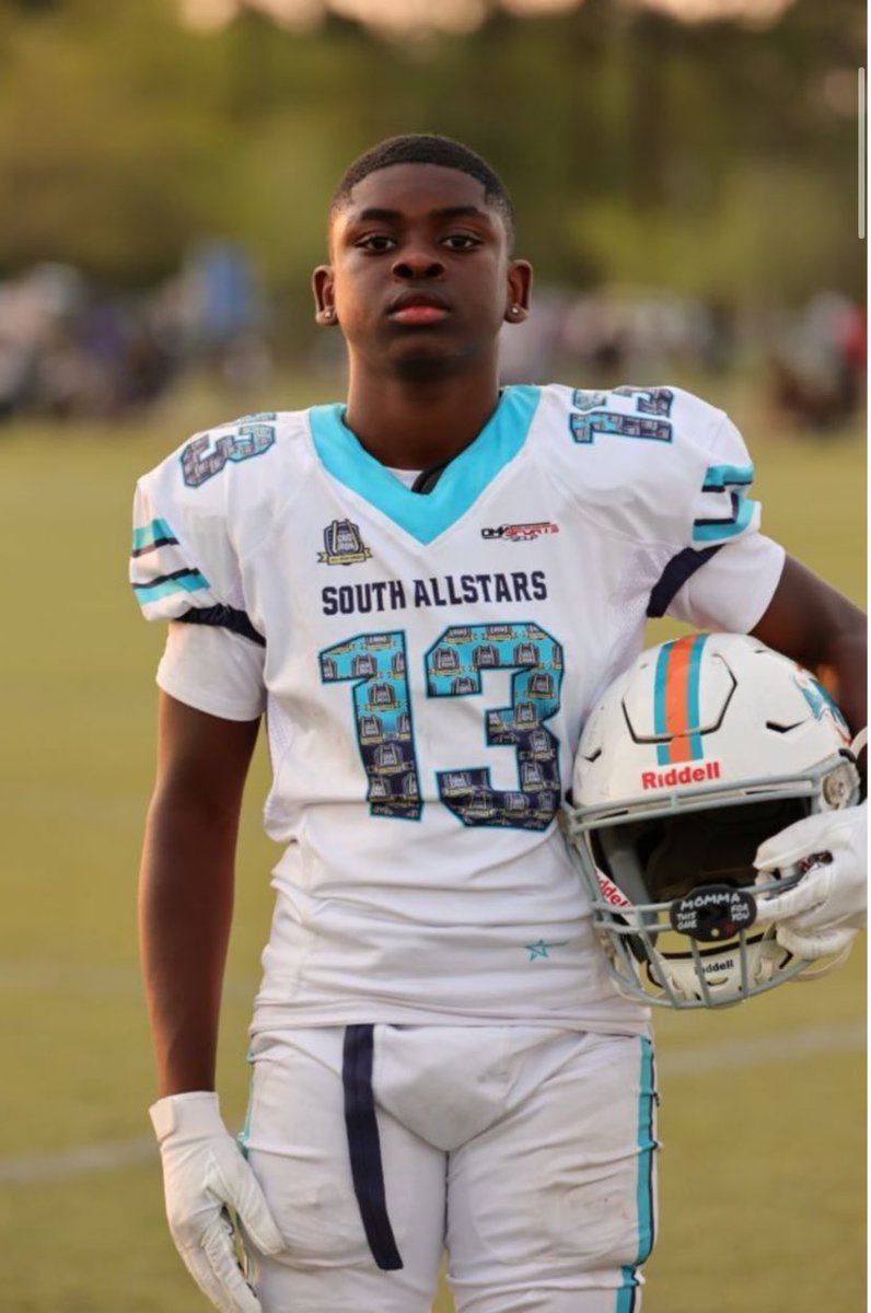 Majwitdapick's tweet photo. God truly blessed me with great talent, I’m forever grateful 💪🏾
Just trying to make it to the league, be great & take care of my family!
Student/Athlete…No books, no ball
@WRHitList
@ratcliff_thomas
@247Sports
@PrepZoneCO
#wrhitlist
#247sports https://t.co/ftdaSaz1D4