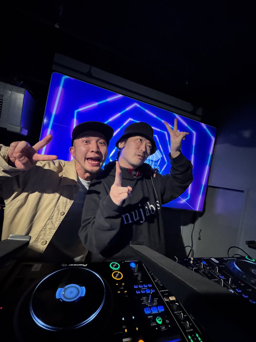 安田クルー
<a href="/suvsan/">MC_SUV</a> <a href="/rabkeitan/">けいたんさん💸@2026/2/13 RAB LIVE"ROOTS"4 at KT Zepp</a>