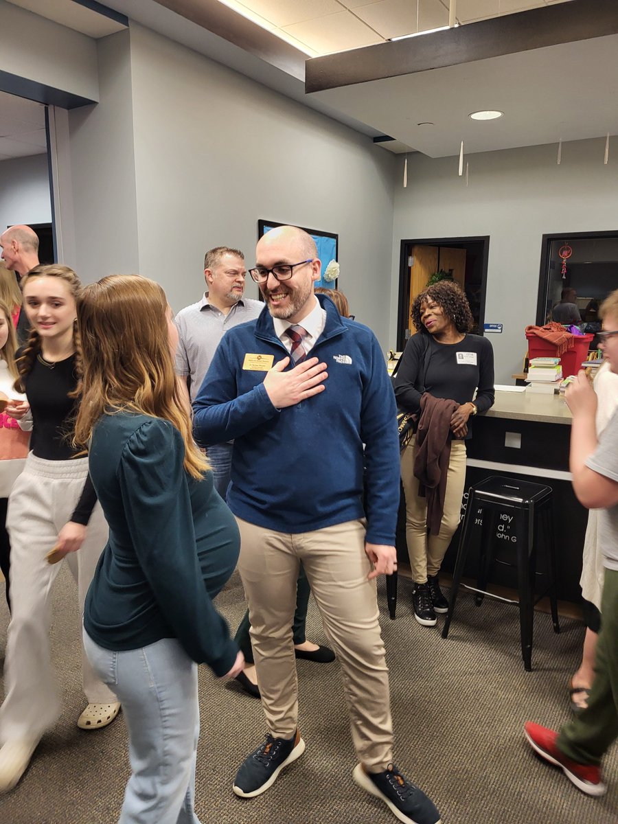 STLPrincipals's tweet image. Congratulations to Dr. Michael Wheeler, Assistant Principal at Bernard MS, for being recognized as the SASSP Middle School Assistant Principal of the Year for 2025.  Thank you for your service to the Mehlville-Oakville school community.