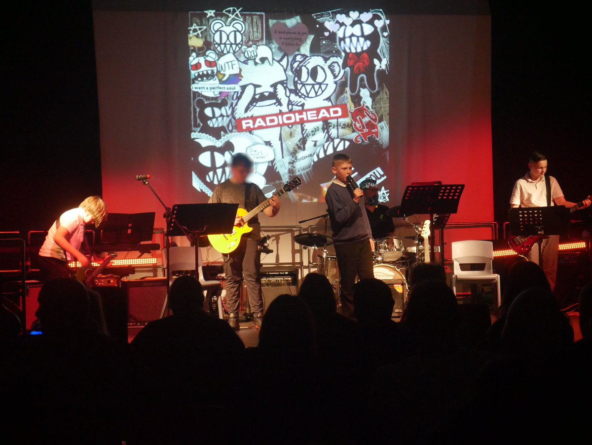 ElemoreHall's tweet image. Today we had our Easter Show on the Windlestone site.

First, a performance of Shakespeare&apos;s &quot;The Tempest&quot; (with a modern twist). Then a range of performances from The Beatles to Blink 182!
Well done to all who performed you were incredible!

#performingarts #gettinginvolved