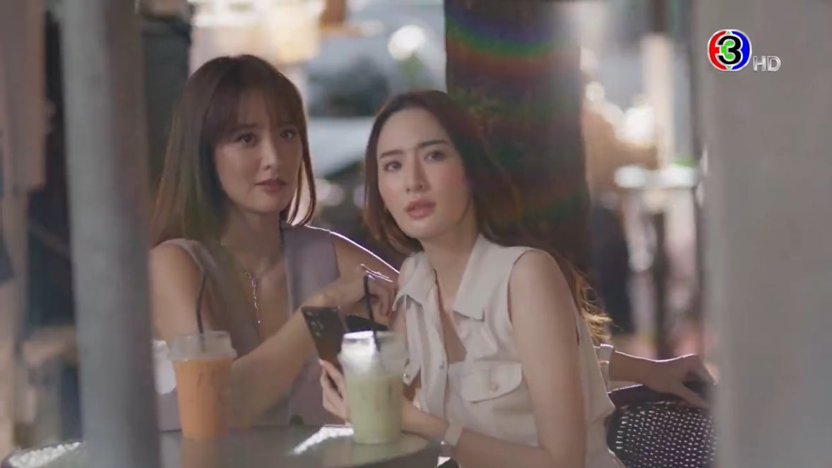 tyuipyh's tweet photo. คุณเกสร กับอีเหมือน จอสระอึ้ง สวยมากก #คุณพี่เจ้าขาตอนจบ https://t.co/kh46bmCz7j