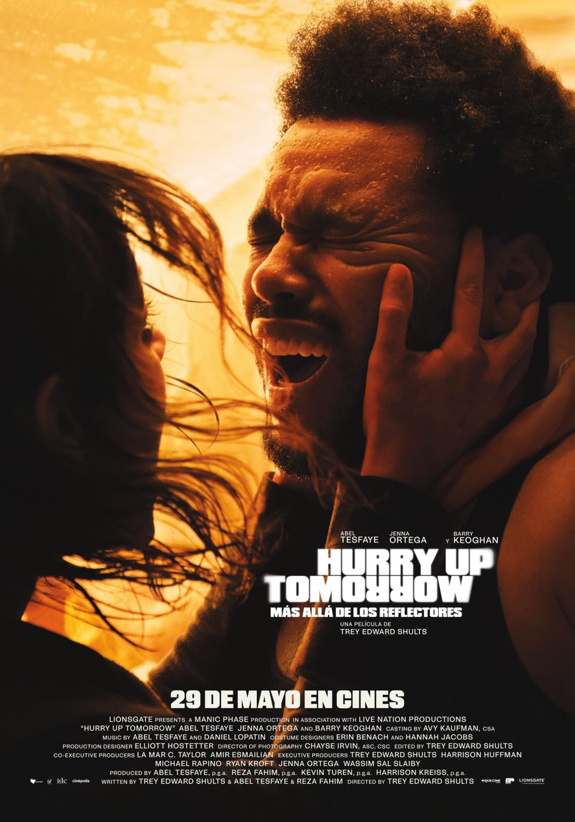 ¡Estoy todo emocionado por este póster! 🤩👌 Porque es de la nueva peli protagonizada por #JennaOrtega y #TheWeeknd #HurryUpTomorrow: Más Allá de los Reflectores. ¿Te gustó? 😲🎬✨ <a href="/MasQueCineLatam/">Más Que Cine Latam</a>