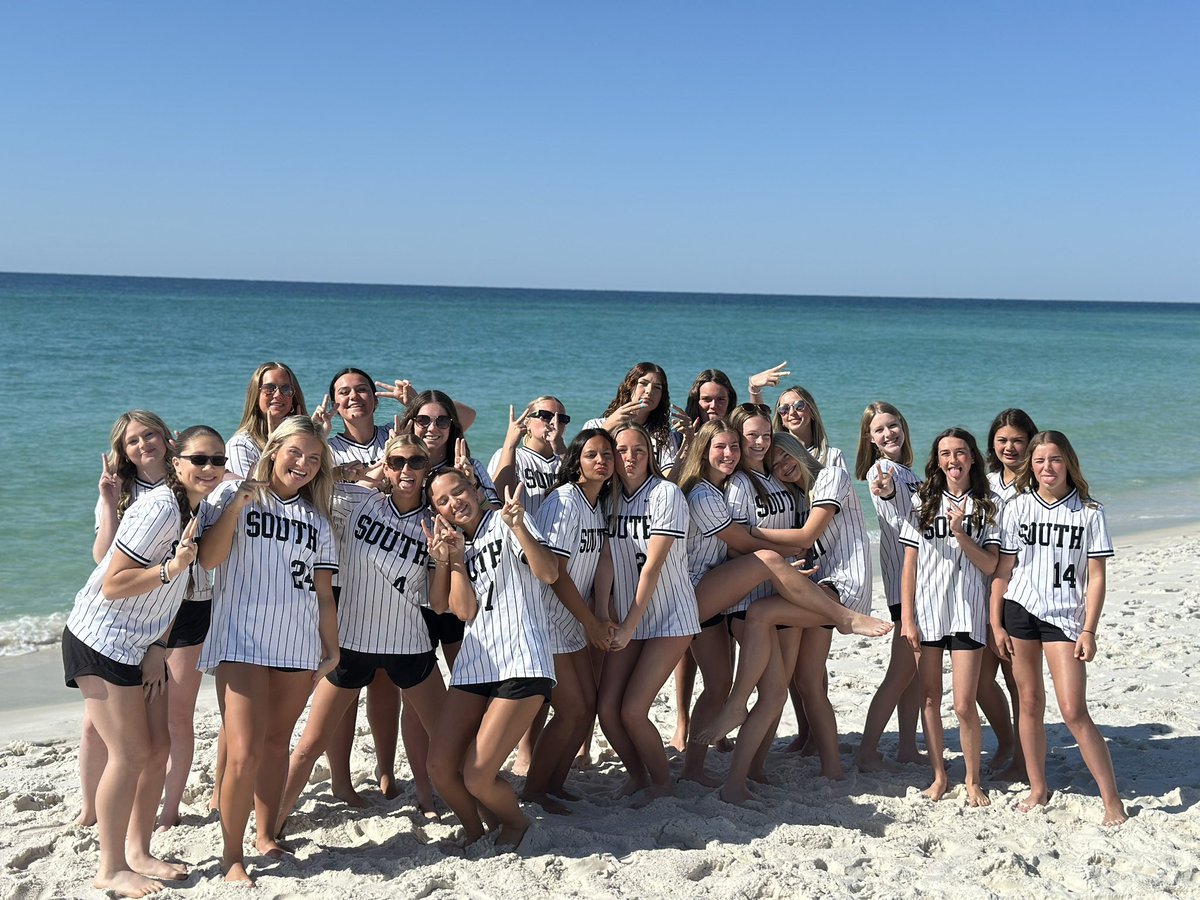 SouthWarren Softball tweet media