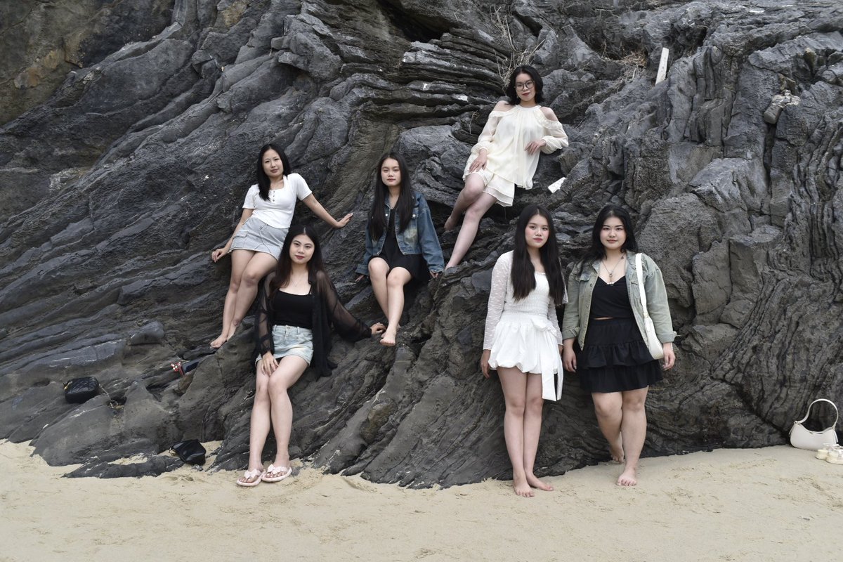 _haeyeon_'s tweet photo. Bãi biển Cát Bà��
04/05/2025 https://t.co/lsSktsiwbj