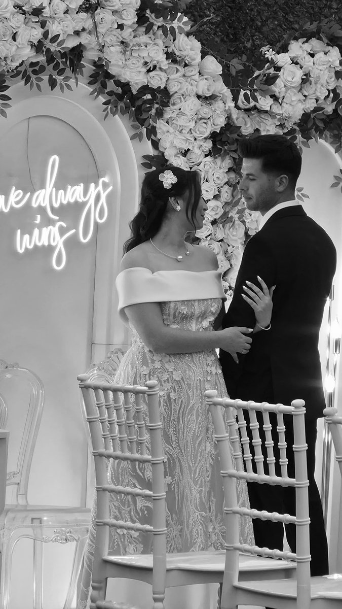 Kalbimde çiçek açtıran o adamla nişanlandım🤍