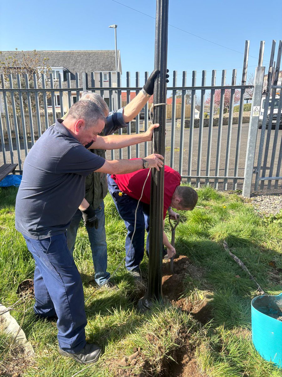 Work continues to progress at Largs Community Garden. Well done to our hard working teams and their Supervisor Pete. 👏🏻👏🏻👏🏻.