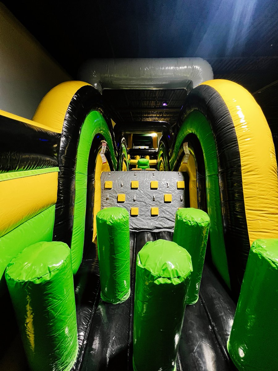 galaxybulls's tweet image. Elevate your brand image with Galaxy! 🤩 We're here to help you take your business to new heights by adding personalized touches to your inflatable park such as custom entryways, brand colors, logos and more! #UniqueMarketing #CustomInflatablePark @jummpsadventurepark