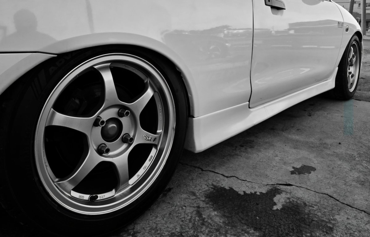J1i4KUHKMr90244's tweet photo. 低いは偉い?(((^_^;)
#CJ4A #車高短 #MAXDown https://t.co/JnTUNSSE6y