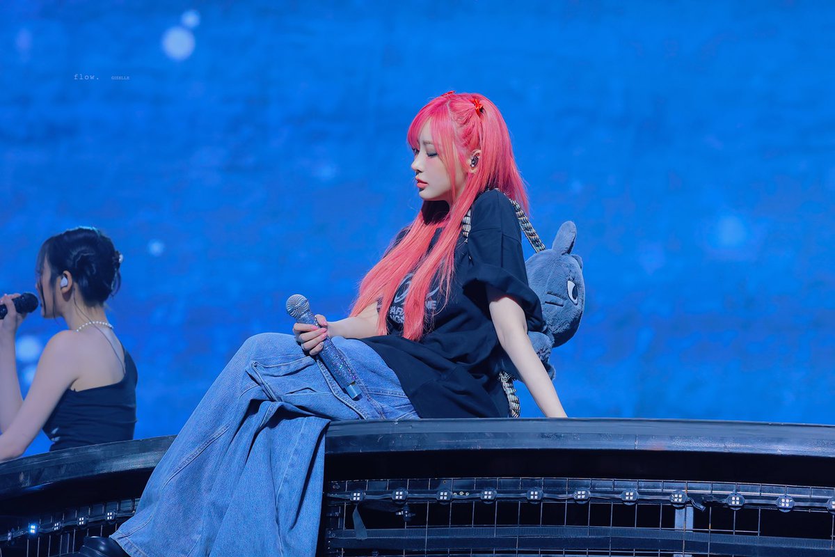 flow001030's tweet photo. 250315 

#aespa #æspa #에스파 
#GISELLE #지젤 #ジゼル https://t.co/xlLrHsnWEc