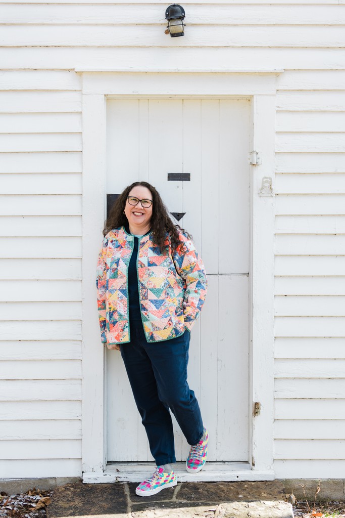 "Quilting is the perfect intersection of geometric shapes, colors, and math for me," said Elizabeth K. Ray. Read more about this mathematician-turned-quilter in Quiltfolk, Issue 34: Arkansas.
l8r.it/IDnO