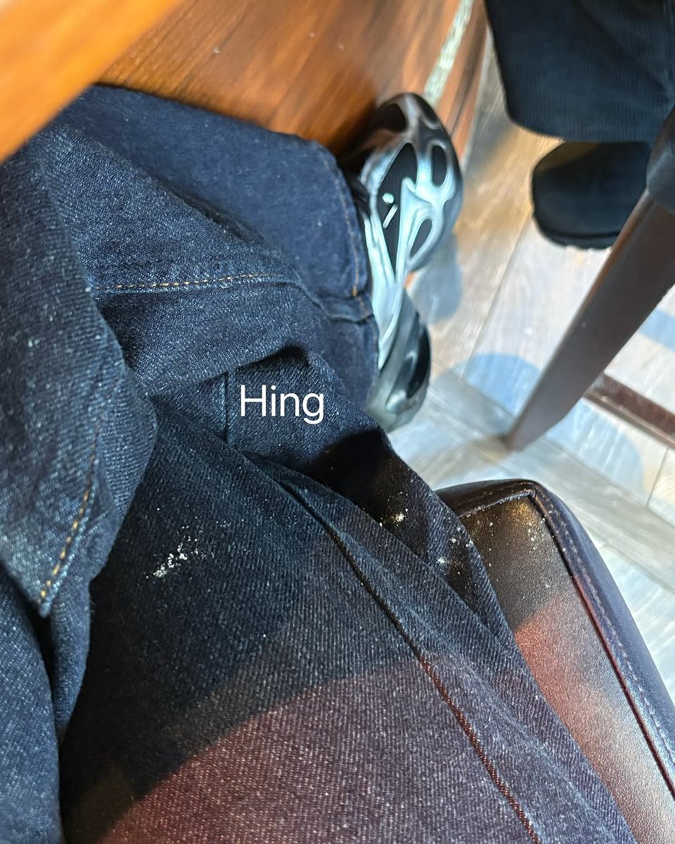 carirna's tweet photo. 배가 고파서 먹었어요 🍽
The sun is setting more indicates that it's approaching noon time so I may be go on a lunch later on some restaurant. I still waited for the noon time so I can eat. Right now, I'm sitting inside a cozy restaurant, enjoying the chill vibe. https://t.co/RDExOXwlNI
