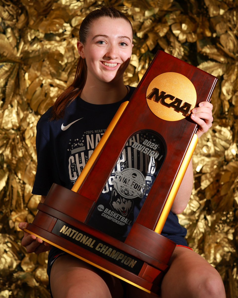 UConnWBB's tweet photo. Allie Ziebell is a National Champion https://t.co/1G11C5B3BJ