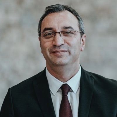 Çocukluk arkadaşımı serbest bırakmışlar gibi hissettim, çok sevindim. Acil şifalar, miras seni bekler… ⁦<a href="/mhrpolat/">Dr. Mahir Polat</a>⁩