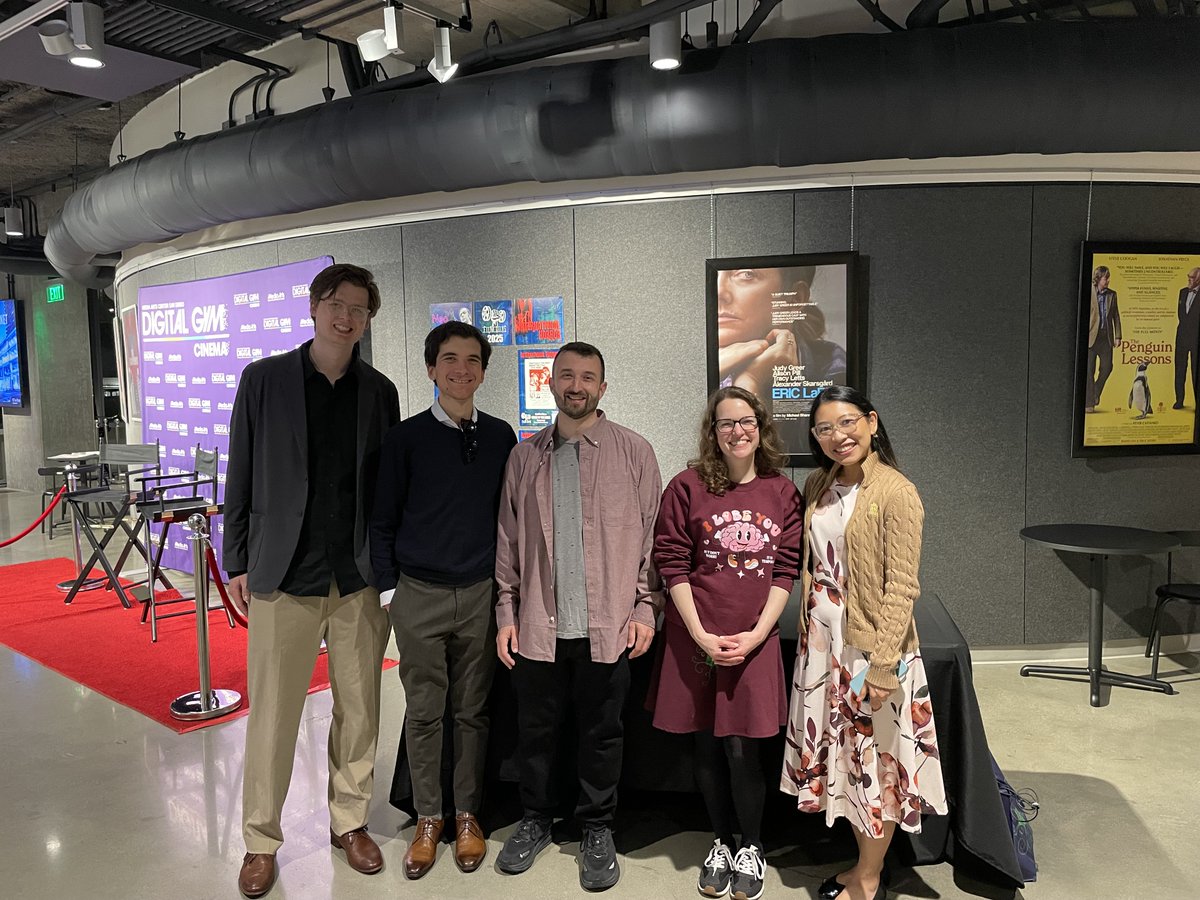 NeuroHNetwork's tweet photo. Final shout-out to @DigitalGymSD and @AANmember History Section for making this happen – there is no Neurohumanities without Humanists, Artists, Historians, Cinemas! https://t.co/4hqezHewUr